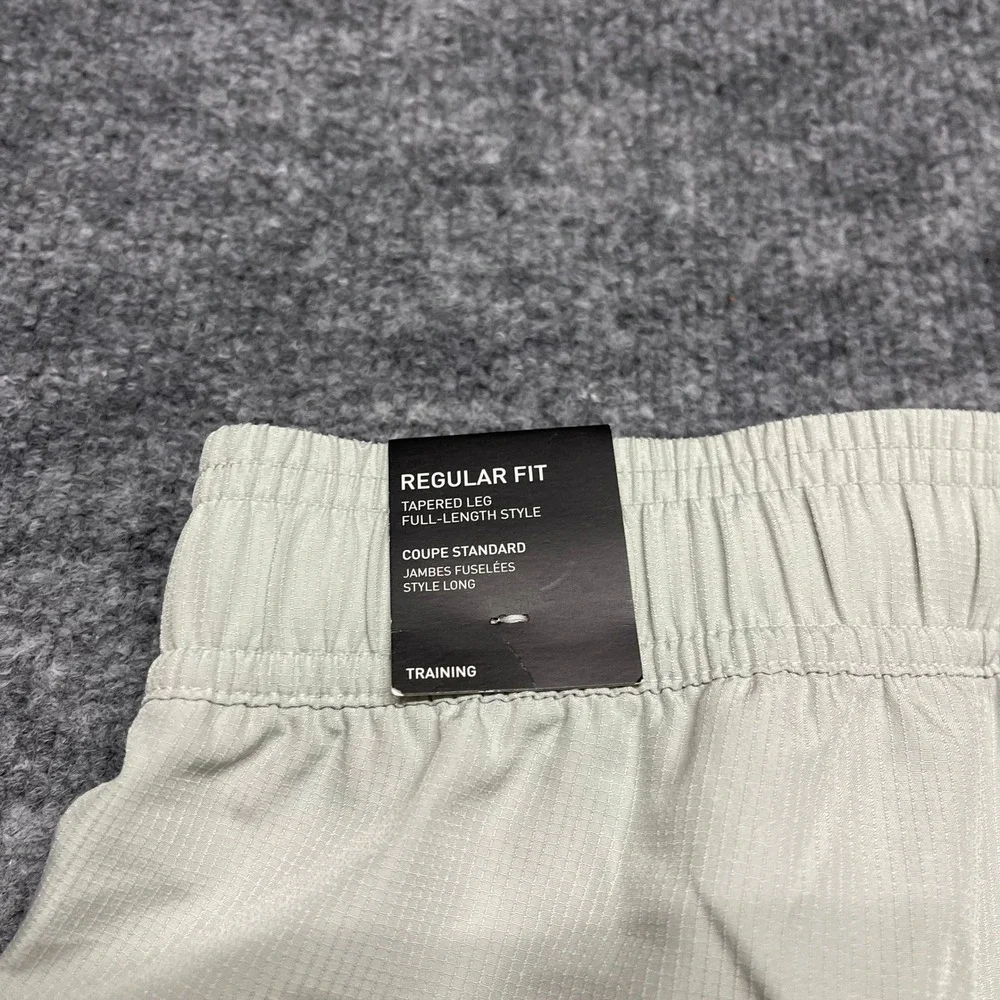 Adidas Pants Mens Medium Gray Training Tapered Lightweight Running Joggers NEW